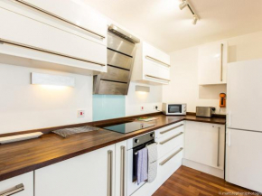 Pass the Keys - NEW Striking Seaside 2 Bed Flat Heart of Brighton